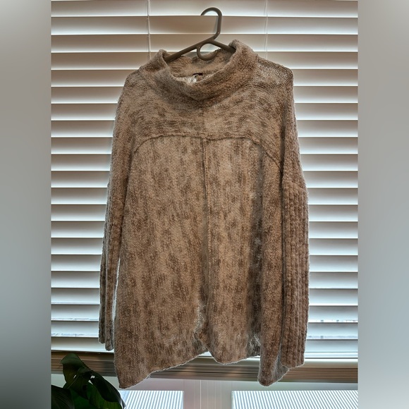 Free People Nightingale chunky oversized tunic sweater size Medium - Picture 5 of 6